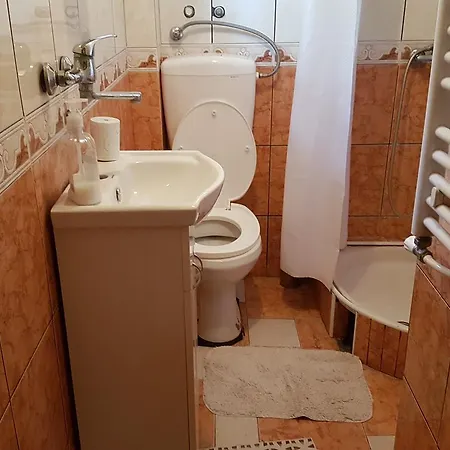 Inn Lira